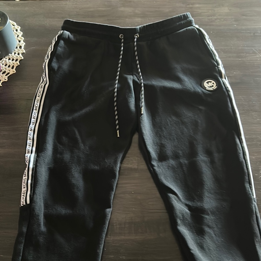 Micheal kors shirt and pants set, black/white, size:LG - Picture 1 of 4